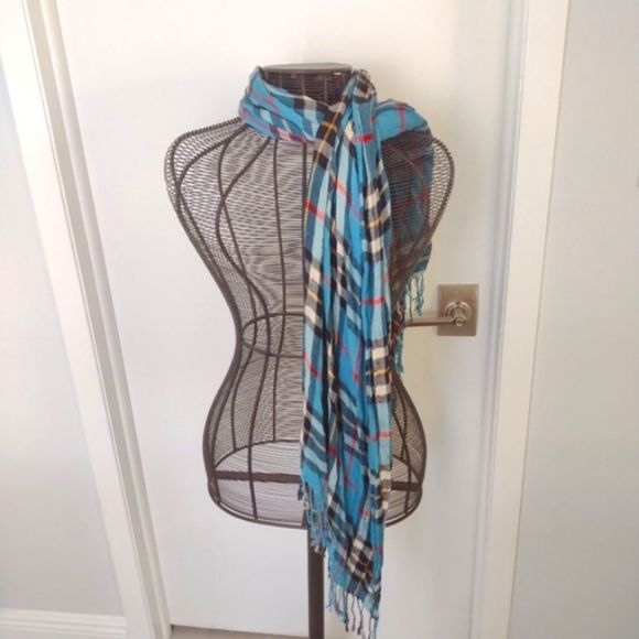 Blue and black plaid fringe scarf wrap - Picture 3 of 4